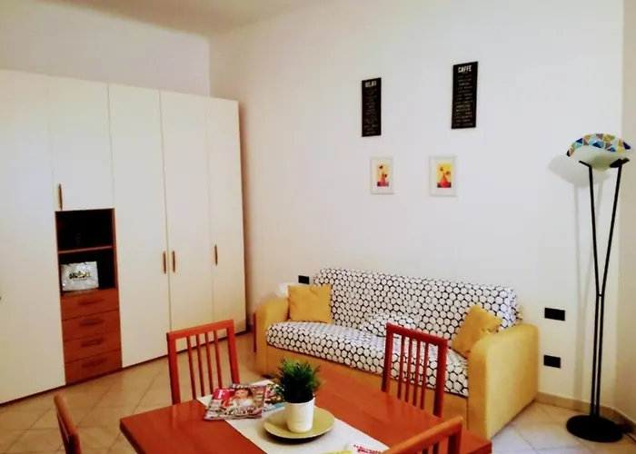Porta Romana, Charming And Lovely Apartment